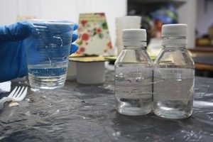 Aplicar resina en Decoupage